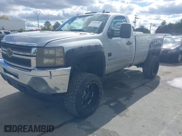 ✅ 2012 Chevrolet Silverado 2500HD LT • VIN: 1GC0KXCG9CZ165945 • Лот: 43580845. Опубликован ранее на IAAI с пробегом 131 283 миль. Бесплатный доступ к архиву аукционных продаж из США и подробный отчёт об истории автомобиля на DreamBid. Изображение 17.