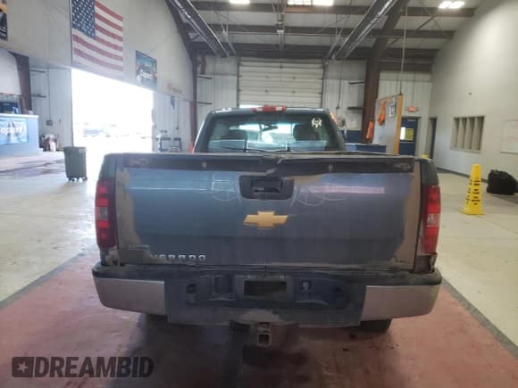 ✅ 2012 Chevrolet Silverado 1500 Work Truck • VIN: 1GCRKPE05CZ136630 • Lot: 75507374. Listed on Copart with 186,592 mi. Free auction sales archive from the USA and detailed vehicle history report at DreamBid. Image 6.