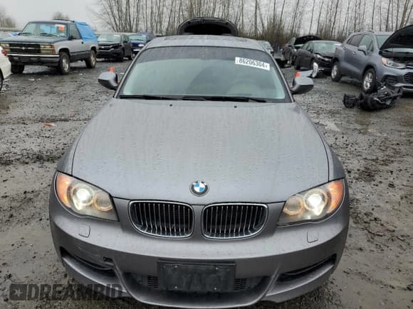 ✅ 2010 BMW 1 Series 135i • VIN: WBAUC7C53AVK96433 • Лот: 86206304. Опубликован ранее на Copart с пробегом 48 553 миль. Бесплатный доступ к архиву аукционных продаж из США и подробный отчёт об истории автомобиля на DreamBid. Изображение 5.