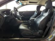 ✅ 2011 Hyundai Genesis Coupe Grand Touring • VIN: KMHHU6KH5BU058125 • Lot: 52256655. Wystawiony na Copart z przebiegiem 174 568 mil. Bezpłatny archiwum sprzedaży aukcyjnych z USA i szczegółowy raport historii pojazdu na DreamBid. Zdjęcie 7.