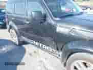 2008 Dodge Nitro R/T с VIN 1D8GT58668W150734, выставлен на аукционе IAAI как лот 42401957 с пробегом 234 489 миль миль и . История ставок и продаж доступна на DreamBid. Изображение 6.