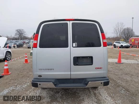 ✅ 2023 GMC Savana • VIN: 1GJW7FFP4P1164880 • Lot: 41460015. Listed on IAAI with 30,307 mi. Free auction sales archive from the USA and detailed vehicle history report at DreamBid. Image 17.