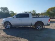 ✅ 2014 Ram 1500 Laramie • VIN: 1C6RR7NT1ES309553 • Lot: 43333568. Wystawiony na IAAI z przebiegiem 172 680 mil. Bezpłatny archiwum sprzedaży aukcyjnych z USA i szczegółowy raport historii pojazdu na DreamBid. Zdjęcie 14.