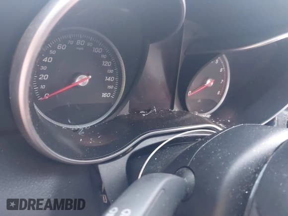 ✅ 2016 Mercedes-Benz C 300 • VIN: 55SWF4KB4GU123499 • Lot: 43624913. Wystawiony na IAAI z przebiegiem Nie podano. Bezpłatny archiwum sprzedaży aukcyjnych z USA i szczegółowy raport historii pojazdu na DreamBid. Zdjęcie 16.