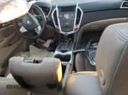 ✅ 2010 Cadillac SRX Luxury Collection • VIN: 3GYFNAEY8AS606392 • Lot: 90927885. Wystawiony na Copart z przebiegiem 263 544 mil. Bezpłatny archiwum sprzedaży aukcyjnych z USA i szczegółowy raport historii pojazdu na DreamBid. Zdjęcie 8.