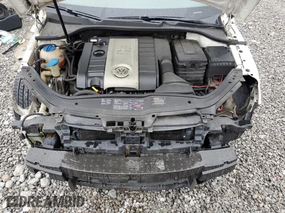 ✅ 2008 Volkswagen Eos Lux • VIN: WVWFA71F98V006395 • Лот: 55587765. Опубликован ранее на Copart с пробегом 132 650 миль. Бесплатный доступ к архиву аукционных продаж из США и подробный отчёт об истории автомобиля на DreamBid. Изображение 11.