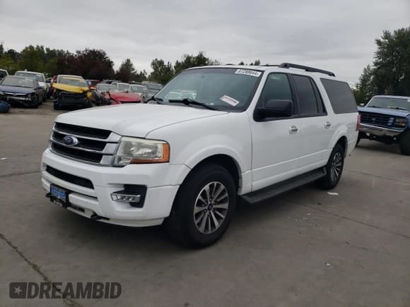 ✅ 2016 Ford Expedition Max XLT • VIN: 1FMJK1JT4GEF17534 • Лот: 67288644. Опубликован ранее на Copart с пробегом 185 252 миль. Бесплатный доступ к архиву аукционных продаж из США и подробный отчёт об истории автомобиля на DreamBid. Изображение 1.