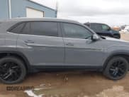 ✅ 2020 Volkswagen Atlas SE • VIN: 1V25C2CA2LC201879 • Lot: 43286825. Listed on IAAI with 121,836 mi. Free auction sales archive from the USA and detailed vehicle history report at DreamBid. Image 13.