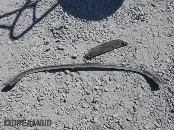 ✅ 2013 MINI Hardtop • VIN: WMWSU3C51DT373278 • Lot: 89896725. Wystawiony na Copart z przebiegiem 87 400 mil. Bezpłatny archiwum sprzedaży aukcyjnych z USA i szczegółowy raport historii pojazdu na DreamBid. Zdjęcie 12.