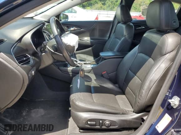 2020 Chevrolet Malibu Premier с VIN 1G1ZE5SX8LF052177, выставлен на аукционе Copart как лот 68348615 с пробегом 125 818 миль миль и Списание • Salvage title. История ставок и продаж доступна на DreamBid. Изображение 7.