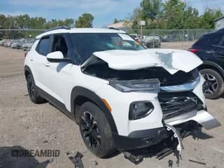 ✅ 2023 Chevrolet TrailBlazer LT • VIN: KL79MPSL4PB179831 • Лот: 43190505. Опубликован ранее на IAAI с пробегом 20 834 миль. Бесплатный доступ к архиву аукционных продаж из США и подробный отчёт об истории автомобиля на DreamBid. Изображение 1.