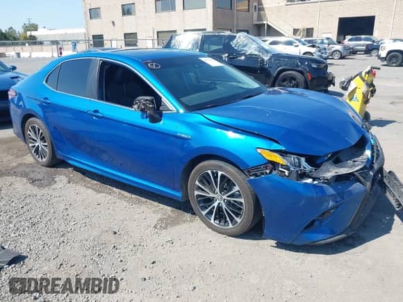 2020 Toyota Camry Hybrid SE с VIN 4T1J31AK1LU011468, выставлен на аукционе IAAI как лот 42711801 с пробегом 76 099 миль миль и . История ставок и продаж доступна на DreamBid. Изображение 1.