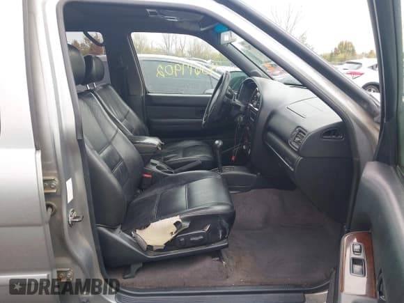 ✅ 2001 Nissan Pathfinder LE • VIN: JN8DR09Y51W607613 • Lot: 43617902. Listed on IAAI with 207,278 mi. Free auction sales archive from the USA and detailed vehicle history report at DreamBid. Image 5.