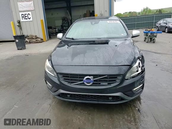 ✅ 2015 Volvo S60 • VIN: YV1902TP9F2332358 • Lot: 55616165. Listed on Copart with 99,357 mi. Free auction sales archive from the USA and detailed vehicle history report at DreamBid. Image 13.
