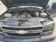 2006 Chevrolet Silverado 1500 LS z VIN 1GCEK19V36Z193687, wystawiony jako Copart lot #66843104 z przebiegiem 202 432 mil mil oraz Czysty tytuł • Clean title. Historia ofert i sprzedaży dostępna na DreamBid. Obrazek 11.