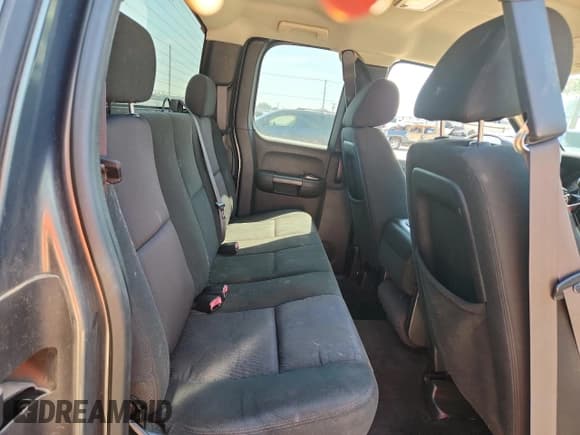 ✅ 2011 Chevrolet Silverado 1500 LS • VIN: 1GCRCREA6BZ163237 • Lot: 80580305. Listed on Copart with 105,436 mi. Free auction sales archive from the USA and detailed vehicle history report at DreamBid. Image 10.