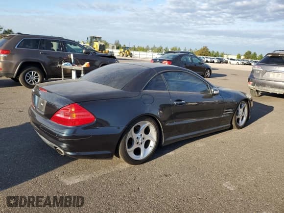 ✅ 2005 Mercedes-Benz SL 500 • VIN: WDBSK75F75F099279 • Lot: 85357035. Listed on Copart with Not provided. Free auction sales archive from the USA and detailed vehicle history report at DreamBid. Image 3.