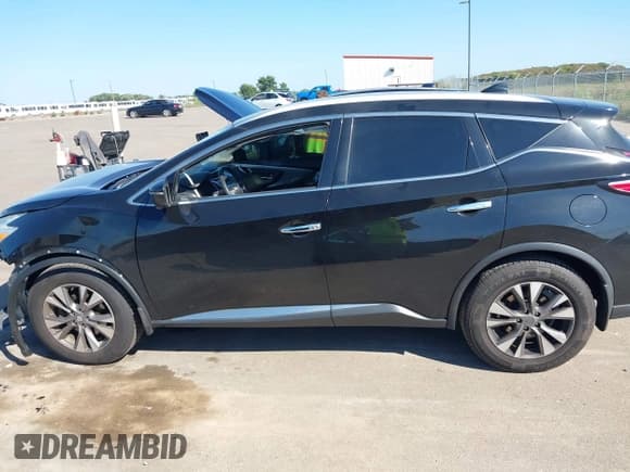 ✅ 2017 Nissan Murano SL • VIN: 5N1AZ2MH0HN196215 • Lot: 43281713. Listed on IAAI with 133,367 mi. Free auction sales archive from the USA and detailed vehicle history report at DreamBid. Image 15.