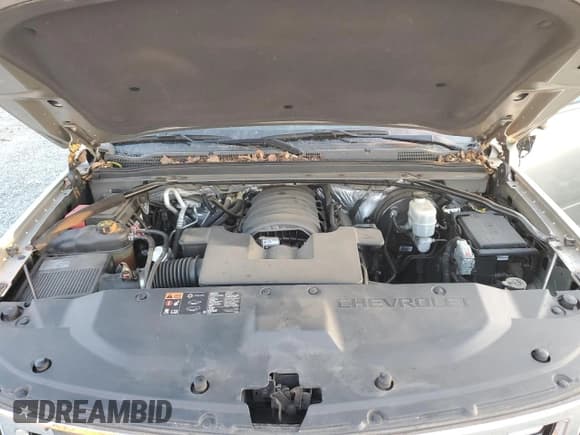 ✅ 2015 Chevrolet Suburban LTZ • VIN: 1GNSKKKC2FR127429 • Lot: 77173054. Wystawiony na Copart z przebiegiem 134 288 mil. Bezpłatny archiwum sprzedaży aukcyjnych z USA i szczegółowy raport historii pojazdu na DreamBid. Zdjęcie 12.