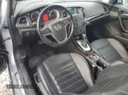 ✅ 2016 Buick Cascada Premium • VIN: W04WT3N54GG054775 • Лот: 81474425. Опубликован ранее на Copart с пробегом 120 133 миль. Бесплатный доступ к архиву аукционных продаж из США и подробный отчёт об истории автомобиля на DreamBid. Изображение 8.