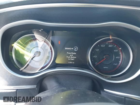 ✅ 2018 Dodge Charger SXT Plus • VIN: 2C3CDXHGXJH162568 • Лот: 42957263. Опубликован ранее на IAAI с пробегом 117 551 миль. Бесплатный доступ к архиву аукционных продаж из США и подробный отчёт об истории автомобиля на DreamBid. Изображение 7.