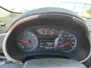 2018 Chevrolet Malibu LS z VIN 1G1ZB5ST7JF188710, wystawiony jako Copart lot #84629295 z przebiegiem 105 452 mil mil oraz Szkoda całkowita • Salvage title. Historia ofert i sprzedaży dostępna na DreamBid. Obrazek 9.