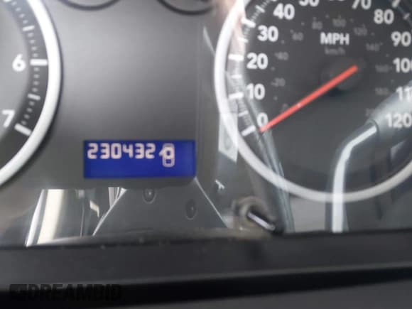 ✅ 2010 Dodge 1500 ST • VIN: 1D7RB1GK3AS247362 • Lot: 42330938. Wystawiony na IAAI z przebiegiem 230 432 mil. Bezpłatny archiwum sprzedaży aukcyjnych z USA i szczegółowy raport historii pojazdu na DreamBid. Zdjęcie 7.