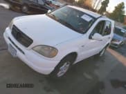 ✅ 2000 Mercedes-Benz M 320/430/500 • VIN: 4JGAB54E0YA184312 • Lot: 43879181. Listed on IAAI with 247,876 mi. Free auction sales archive from the USA and detailed vehicle history report at DreamBid. Image 2.