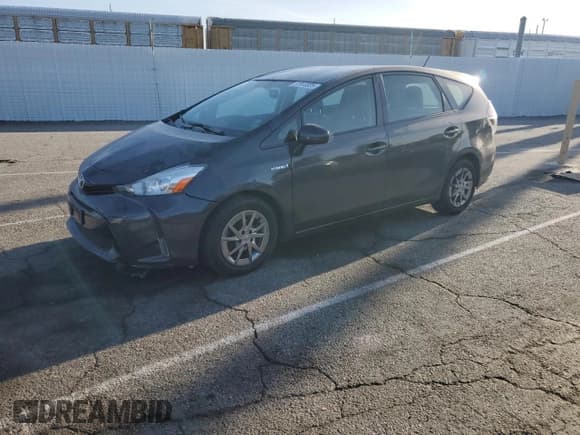 ✅ 2015 Toyota Prius Four • VIN: JTDZN3EU8FJ036141 • Lot: 57913325. Listed on Copart with 191,617 mi. Free auction sales archive from the USA and detailed vehicle history report at DreamBid. Image 1.