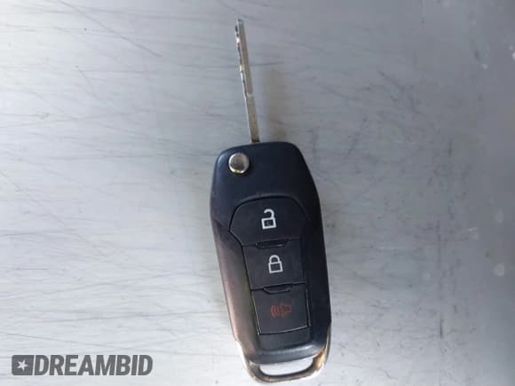 ✅ 2019 Ford F-150 XL • VIN: 1FTMF1C55KKF28511 • Lot: 41255476. Listed on IAAI with 26,638 mi. Free auction sales archive from the USA and detailed vehicle history report at DreamBid. Image 11.