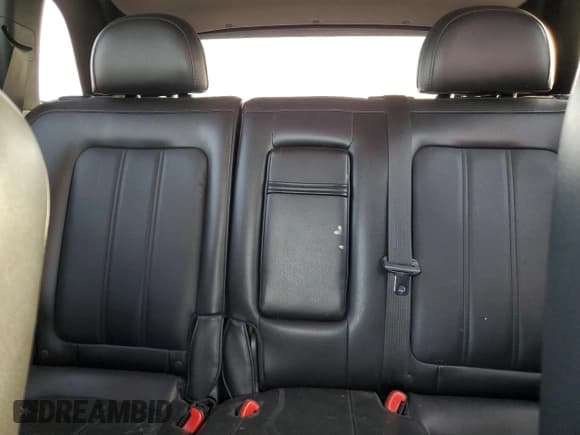 ✅ 2012 Chevrolet Captiva Sport LTZ • VIN: 3GNFL4E54CS638124 • Lot: 84851514. Wystawiony na Copart z przebiegiem 180 728 mil. Bezpłatny archiwum sprzedaży aukcyjnych z USA i szczegółowy raport historii pojazdu na DreamBid. Zdjęcie 10.