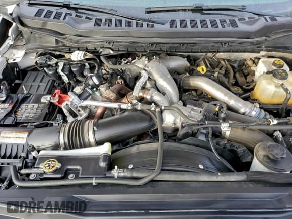 ✅ 2024 Ford F-350 XLT • VIN: 1FT8W3DT2REF49982 • Лот: 95763245. Опубликован ранее на Copart с пробегом 28 230 миль. Бесплатный доступ к архиву аукционных продаж из США и подробный отчёт об истории автомобиля на DreamBid. Изображение 11.