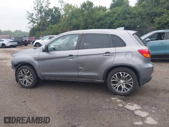 2019 Mitsubishi Outlander ES с VIN JA4AP3AU0KU008446, выставлен на аукционе IAAI как лот 43151555 с пробегом 127 102 миль миль и . История ставок и продаж доступна на DreamBid. Изображение 15.