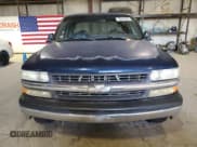 ✅ 2000 Chevrolet Silverado 1500 • VIN: 1GCEK19V3YE218601 • Lot: 90668255. Wystawiony na Copart z przebiegiem 193 542 mil. Bezpłatny archiwum sprzedaży aukcyjnych z USA i szczegółowy raport historii pojazdu na DreamBid. Zdjęcie 5.