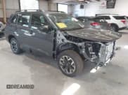 ✅ 2025 Subaru Forester • VIN: JF2SLDAC3SH489449 • Lot: 42607170. Listed on IAAI with 975 mi. Free auction sales archive from the USA and detailed vehicle history report at DreamBid. Image 1.