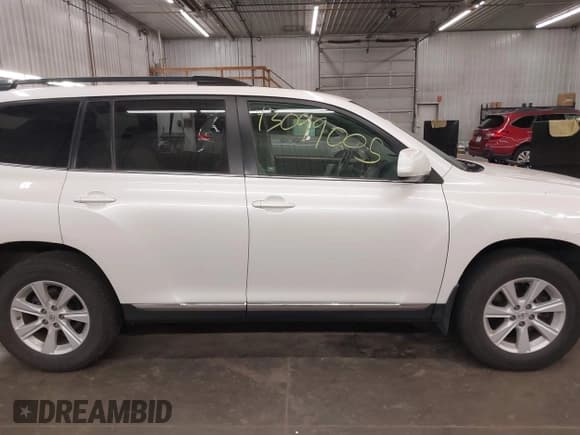 ✅ 2012 Toyota Highlander • VIN: 5TDBK3EH0CS150789 • Лот: 43099005. Опубликован ранее на IAAI с пробегом 244 072 миль. Бесплатный доступ к архиву аукционных продаж из США и подробный отчёт об истории автомобиля на DreamBid. Изображение 14.