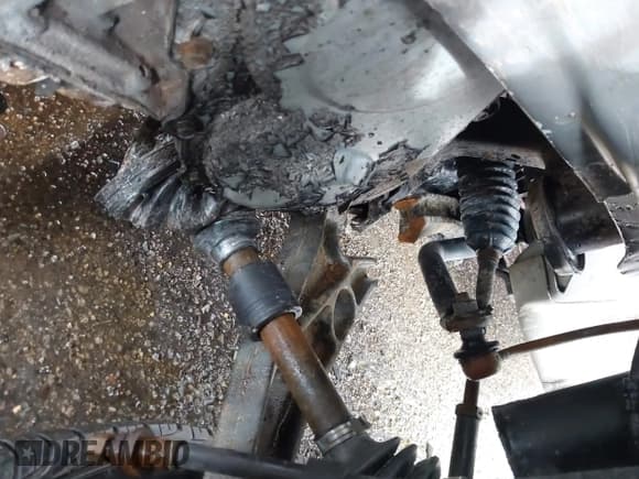 ✅ 2015 Dodge Journey American Value • VIN: 3C4PDCAB3FT719727 • Лот: 43392671. Опубликован ранее на IAAI с пробегом 140 652 миль. Бесплатный доступ к архиву аукционных продаж из США и подробный отчёт об истории автомобиля на DreamBid. Изображение 13.