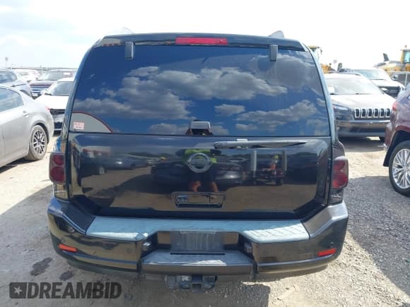 ✅ 2011 Nissan Armada SV • VIN: 5N1BA0NDXBN620101 • Lot: 43364672. Listed on IAAI with 135,877 mi. Free auction sales archive from the USA and detailed vehicle history report at DreamBid. Image 16.