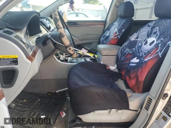 ✅ 2007 Hyundai Veracruz GLS • VIN: KM8NU13C07U026165 • Лот: 90465935. Опубликован ранее на Copart с пробегом 202 782 миль. Бесплатный доступ к архиву аукционных продаж из США и подробный отчёт об истории автомобиля на DreamBid. Изображение 7.