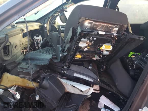 2021 Jeep Grand Cherokee Laredo X z VIN 1C4RJFAG7MC810233, wystawiony jako Copart lot #83931915 z przebiegiem Nie podano mil oraz Szkoda całkowita • Salvage title. Historia ofert i sprzedaży dostępna na DreamBid. Obrazek 7.