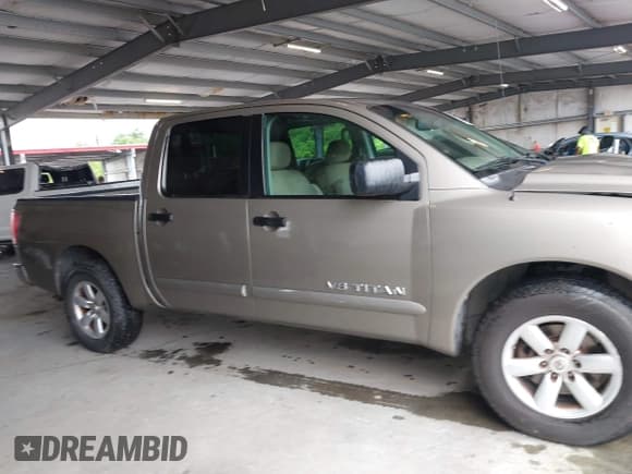 ✅ 2008 Nissan Titan XE • VIN: 1N6BA07D58N312776 • Лот: 42505394. Опубликован ранее на IAAI с пробегом 276 082 миль. Бесплатный доступ к архиву аукционных продаж из США и подробный отчёт об истории автомобиля на DreamBid. Изображение 13.