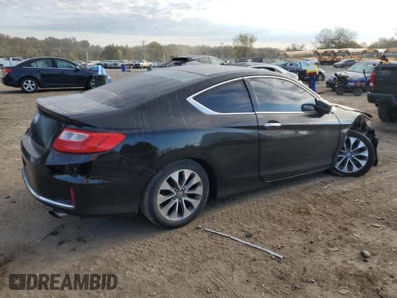 ✅ 2015 Honda Accord EX • VIN: 1HGCT1B78FA007058 • Лот: 86788675. Опубликован ранее на Copart с пробегом 128 133 миль. Бесплатный доступ к архиву аукционных продаж из США и подробный отчёт об истории автомобиля на DreamBid. Изображение 3.