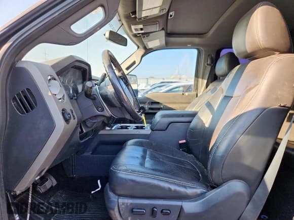 ✅ 2011 Ford F-350 XL • VIN: 1FT8W3DT8BEC10827 • Лот: 85382875. Опубликован ранее на Copart с пробегом 189 322 миль. Бесплатный доступ к архиву аукционных продаж из США и подробный отчёт об истории автомобиля на DreamBid. Изображение 7.