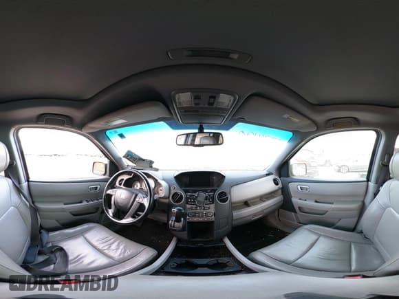 ✅ 2012 Honda Pilot EX-L • VIN: 5FNYF4H50CB047091 • Lot: 43374190. Listed on IAAI with 258,893 mi. Free auction sales archive from the USA and detailed vehicle history report at DreamBid. Image 18.