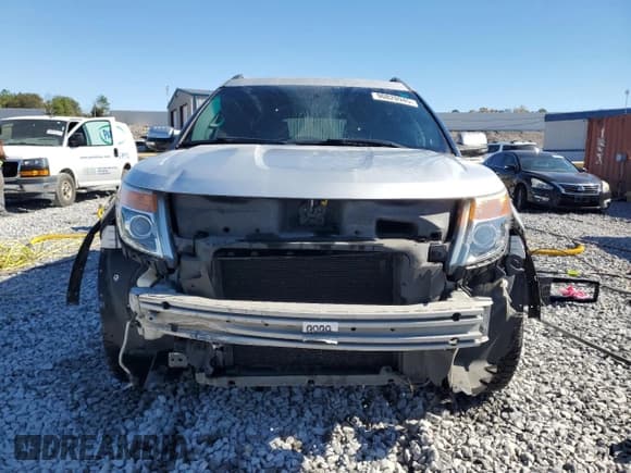 ✅ 2015 Ford Explorer Limited • VIN: 1FM5K7F84FGB64210 • Lot: 90820945. Wystawiony na Copart z przebiegiem 114 512 mil. Bezpłatny archiwum sprzedaży aukcyjnych z USA i szczegółowy raport historii pojazdu na DreamBid. Zdjęcie 5.