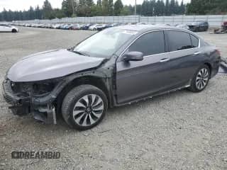 2017 Honda Accord Touring z VIN JHMCR6F72HC015067, wystawiony jako Copart lot #71650045 z przebiegiem 132 107 mil mil oraz Szkoda całkowita • Salvage title. Historia ofert i sprzedaży dostępna na DreamBid. Obrazek 1.
