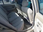 ✅ 2005 Hyundai Elantra GLS • VIN: KMHDN46D65U109272 • Lot: 42823141. Wystawiony na IAAI z przebiegiem 130 693 mil. Bezpłatny archiwum sprzedaży aukcyjnych z USA i szczegółowy raport historii pojazdu na DreamBid. Zdjęcie 8.