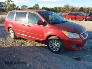 ✅ 2012 Volkswagen Routan SE • VIN: 2C4RVABG7CR193928 • Lot: 43901810. Listed on IAAI with 120,369 mi. Free auction sales archive from the USA and detailed vehicle history report at DreamBid. Image 1.