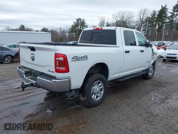 ✅ 2020 Ram 2500 Tradesman • VIN: 3C6UR5CL2LG101378 • Lot: 41719577. Listed on IAAI with 59,100 mi. Free auction sales archive from the USA and detailed vehicle history report at DreamBid. Image 4.