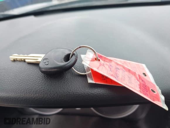 ✅ 2010 Hyundai Accent GS • VIN: KMHCM3ACXAU181917 • Лот: 42149188. Опубликован ранее на IAAI с пробегом 137 023 миль. Бесплатный доступ к архиву аукционных продаж из США и подробный отчёт об истории автомобиля на DreamBid. Изображение 11.